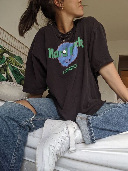 Der ultimative Guide für die richtige Pflege von Vintage T-Shirts