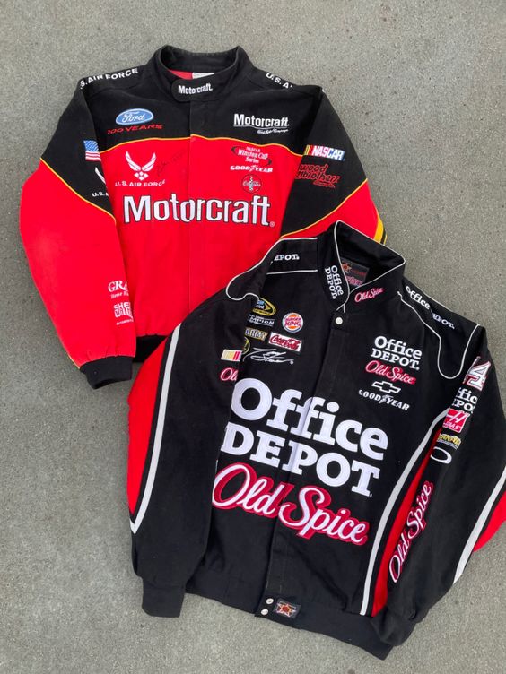 Nascar/ Racing.