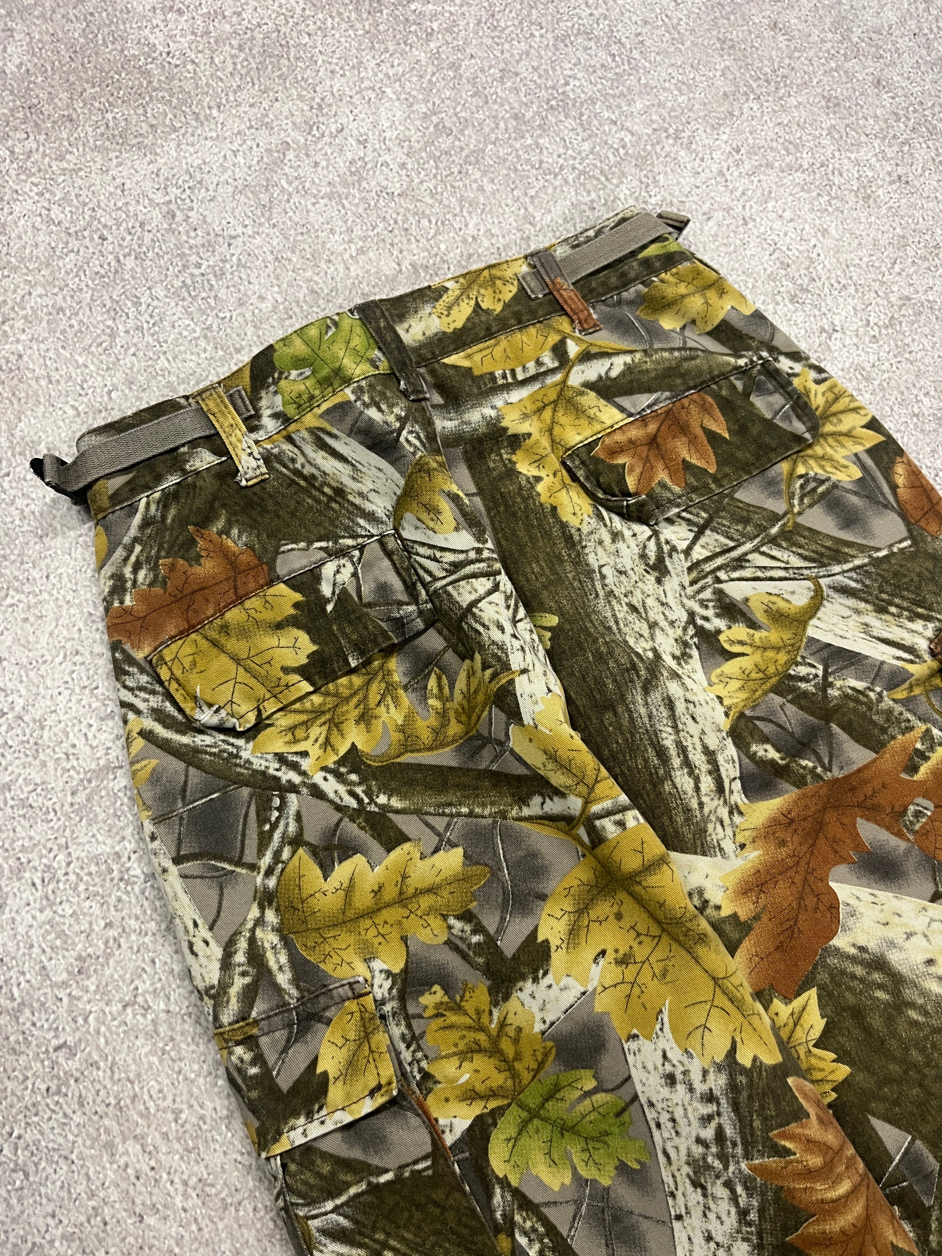 Vintage Forest Pants Camo  // W28 L28 - RHAGHOUSE VINTAGE