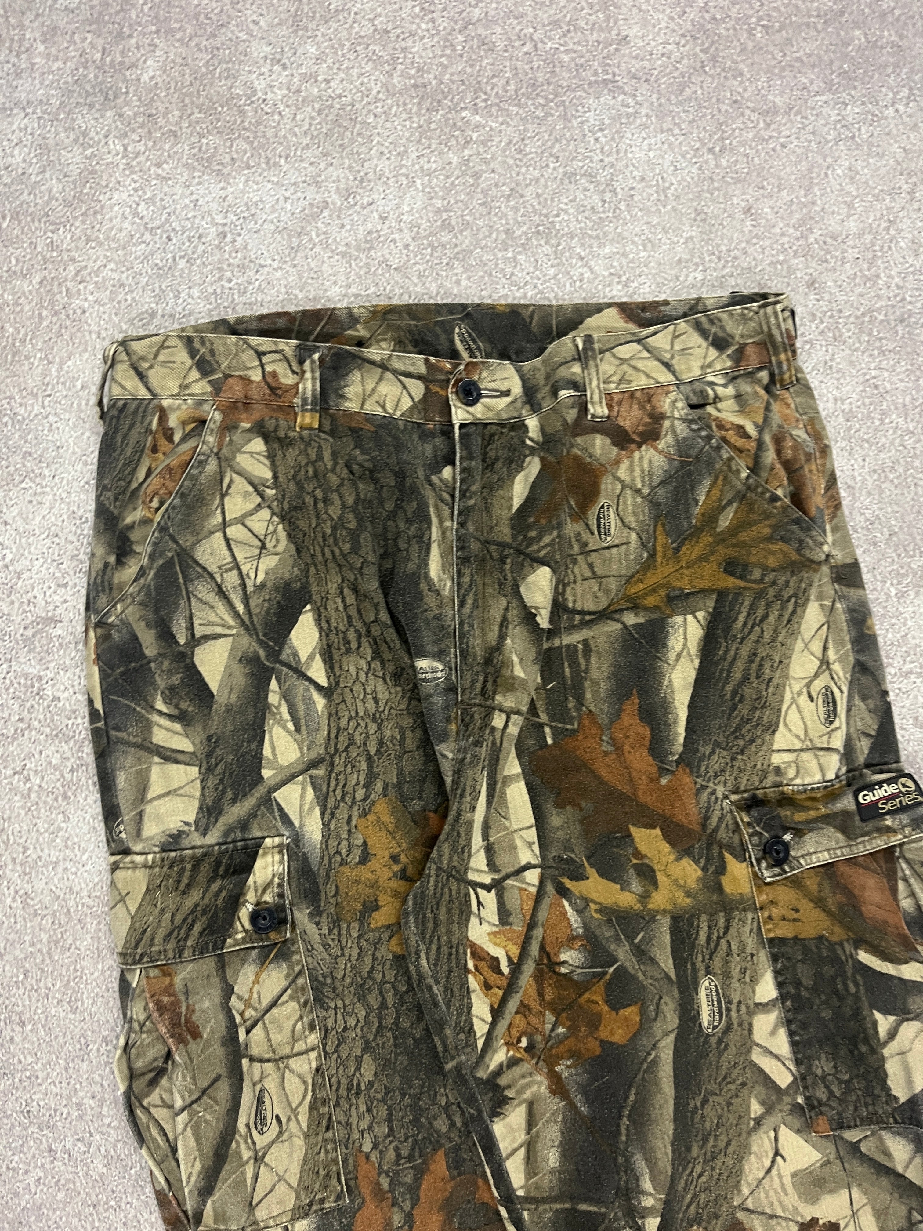 Vintage Forest Pants Camo  // W36 L30 - RHAGHOUSE VINTAGE
