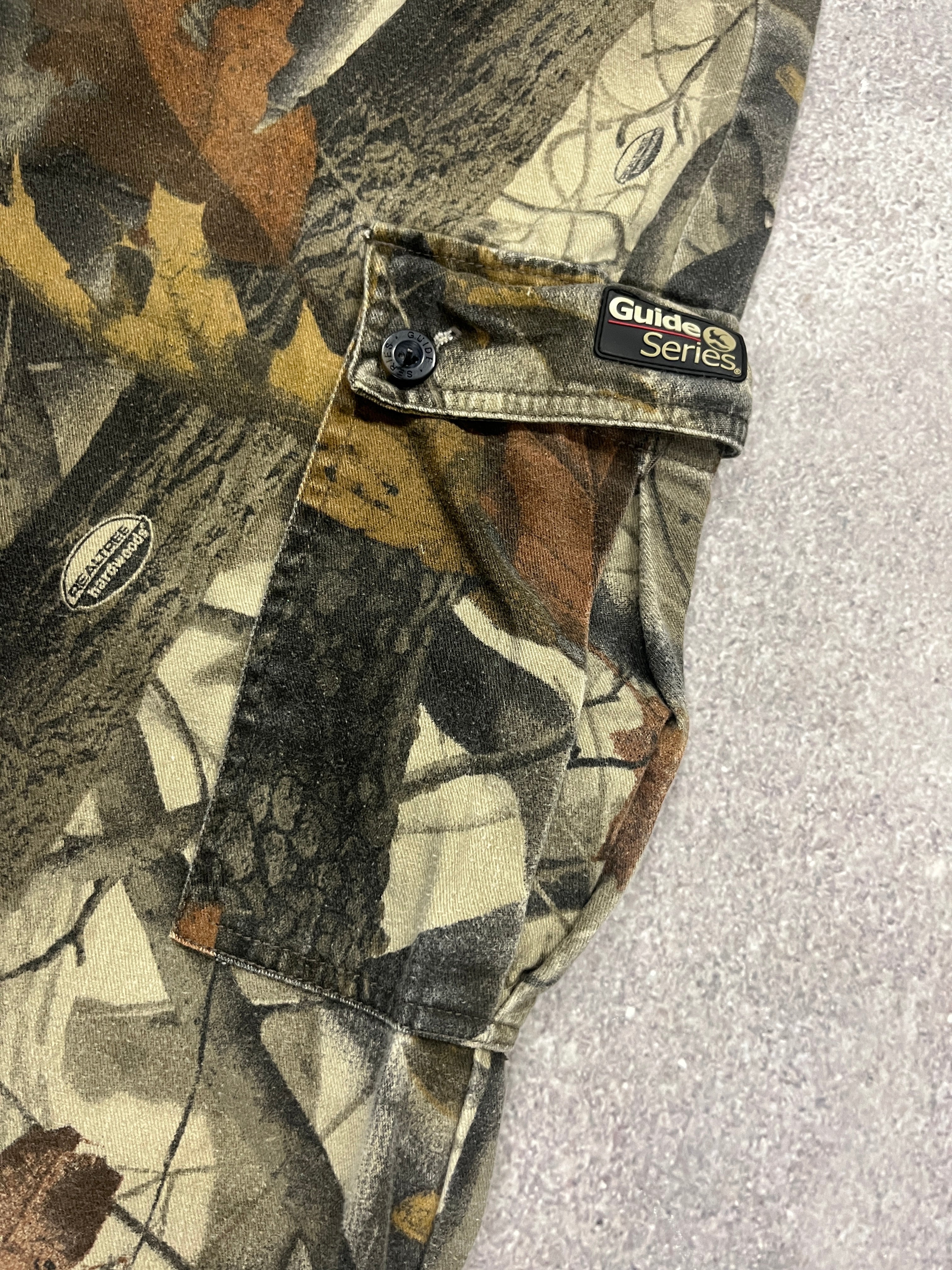 Vintage Forest Pants Camo  // W36 L30 - RHAGHOUSE VINTAGE