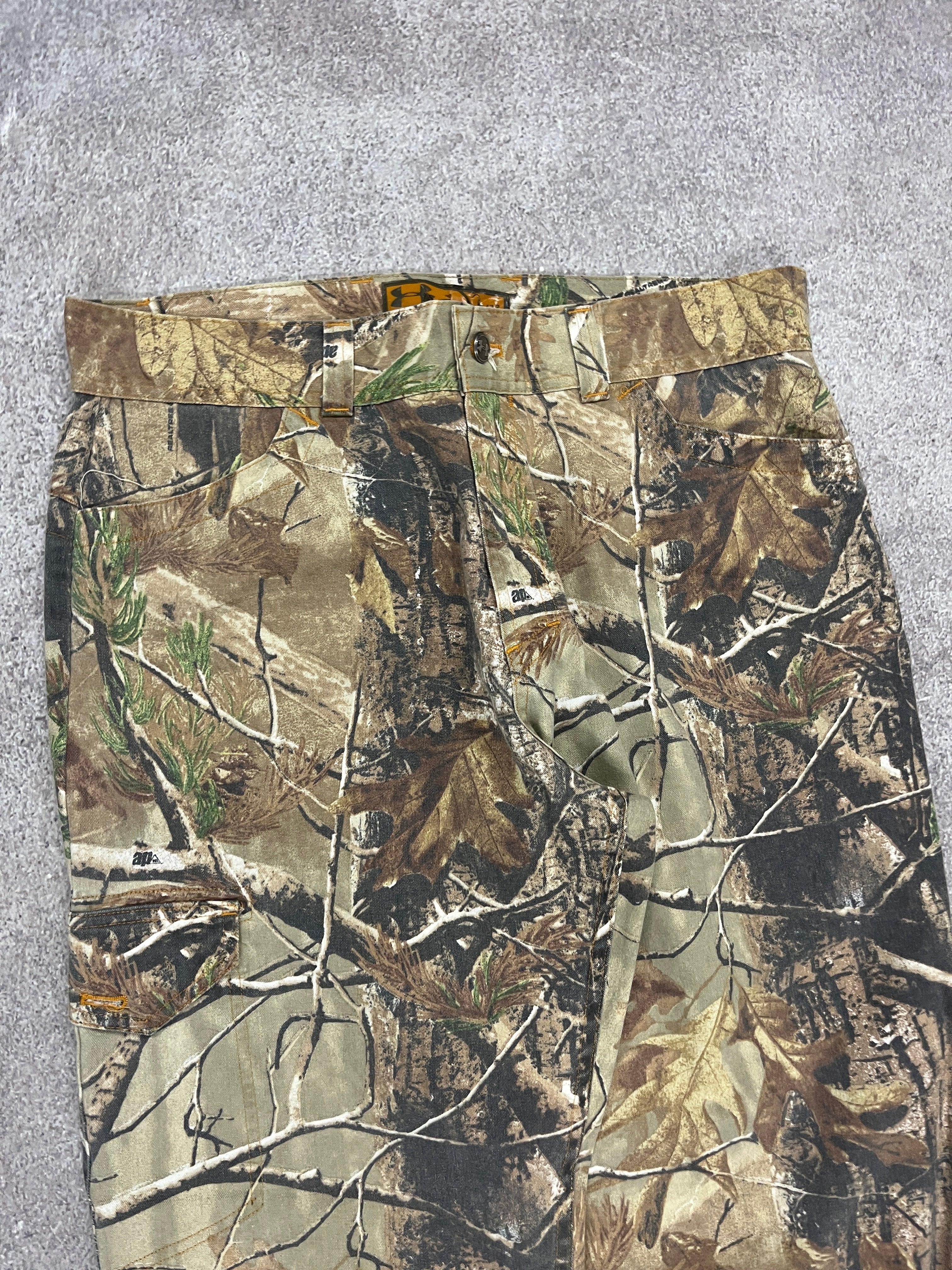 Vintage Forest Pants Camo  // W36 L32 - RHAGHOUSE VINTAGE