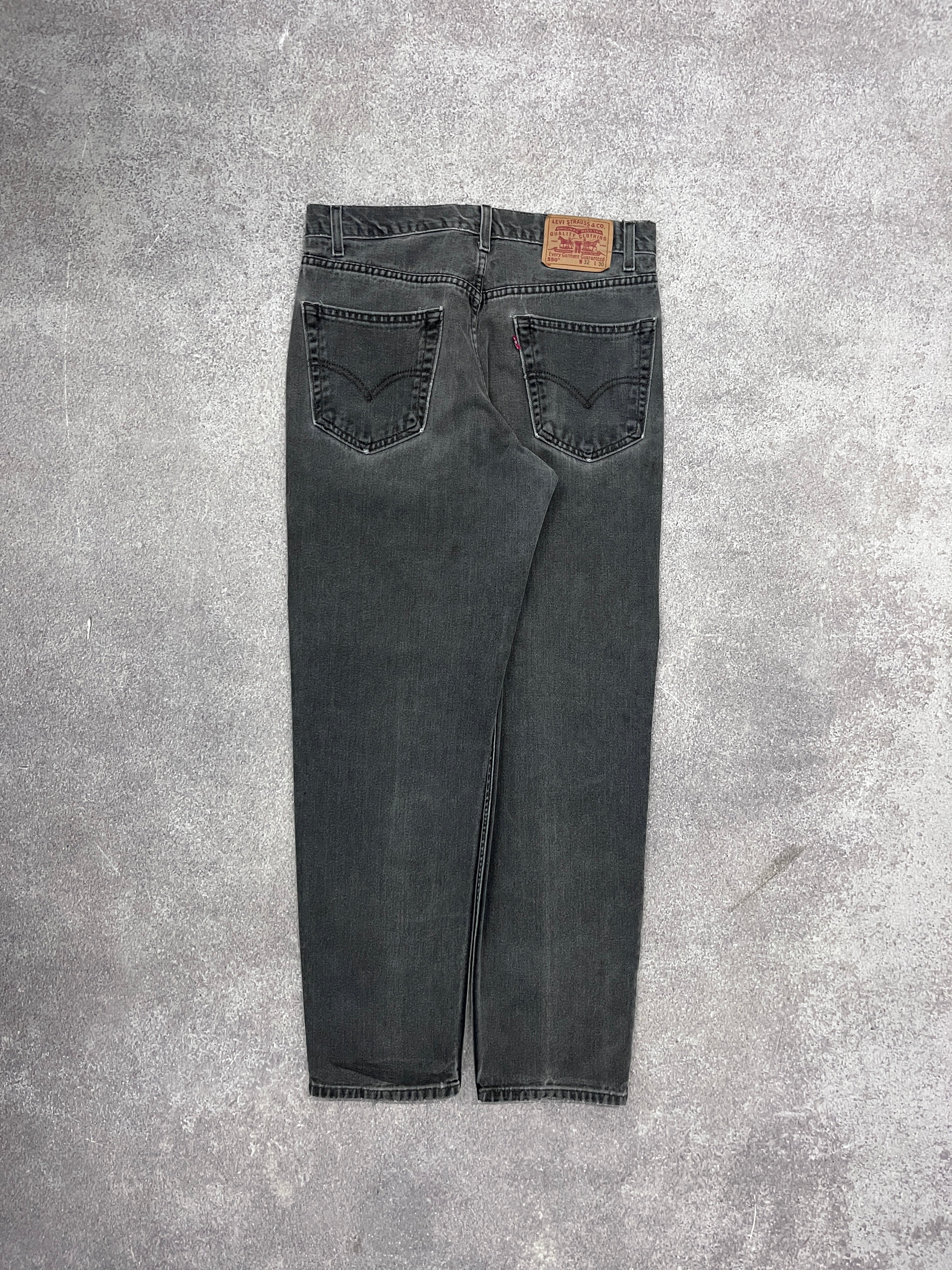 Vintage Levi 550 Denim Jeans // W32 L30 - RHAGHOUSE VINTAGE