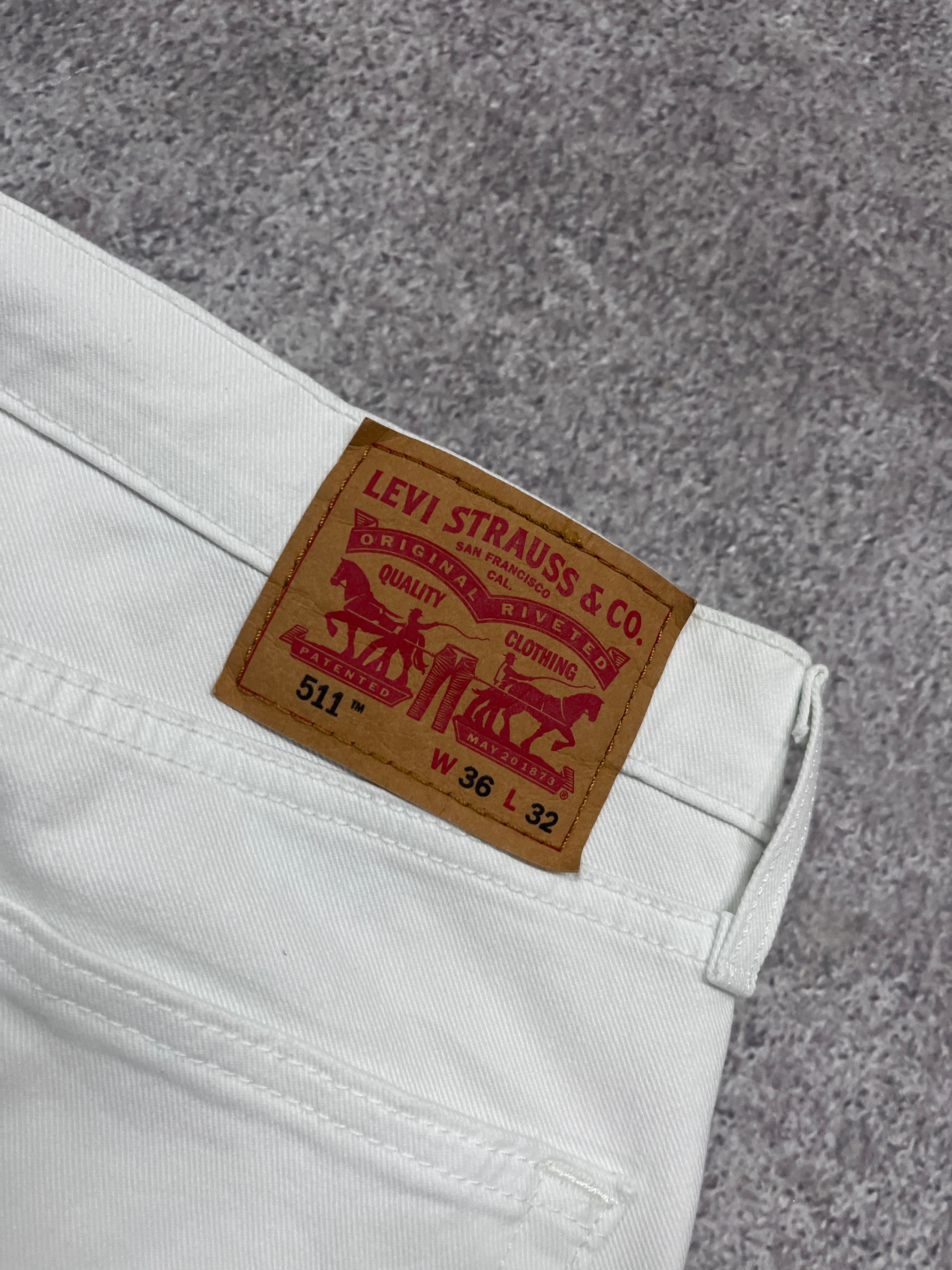 Vintage Levi 511 Denim Jeans White // W36 L32 - RHAGHOUSE VINTAGE