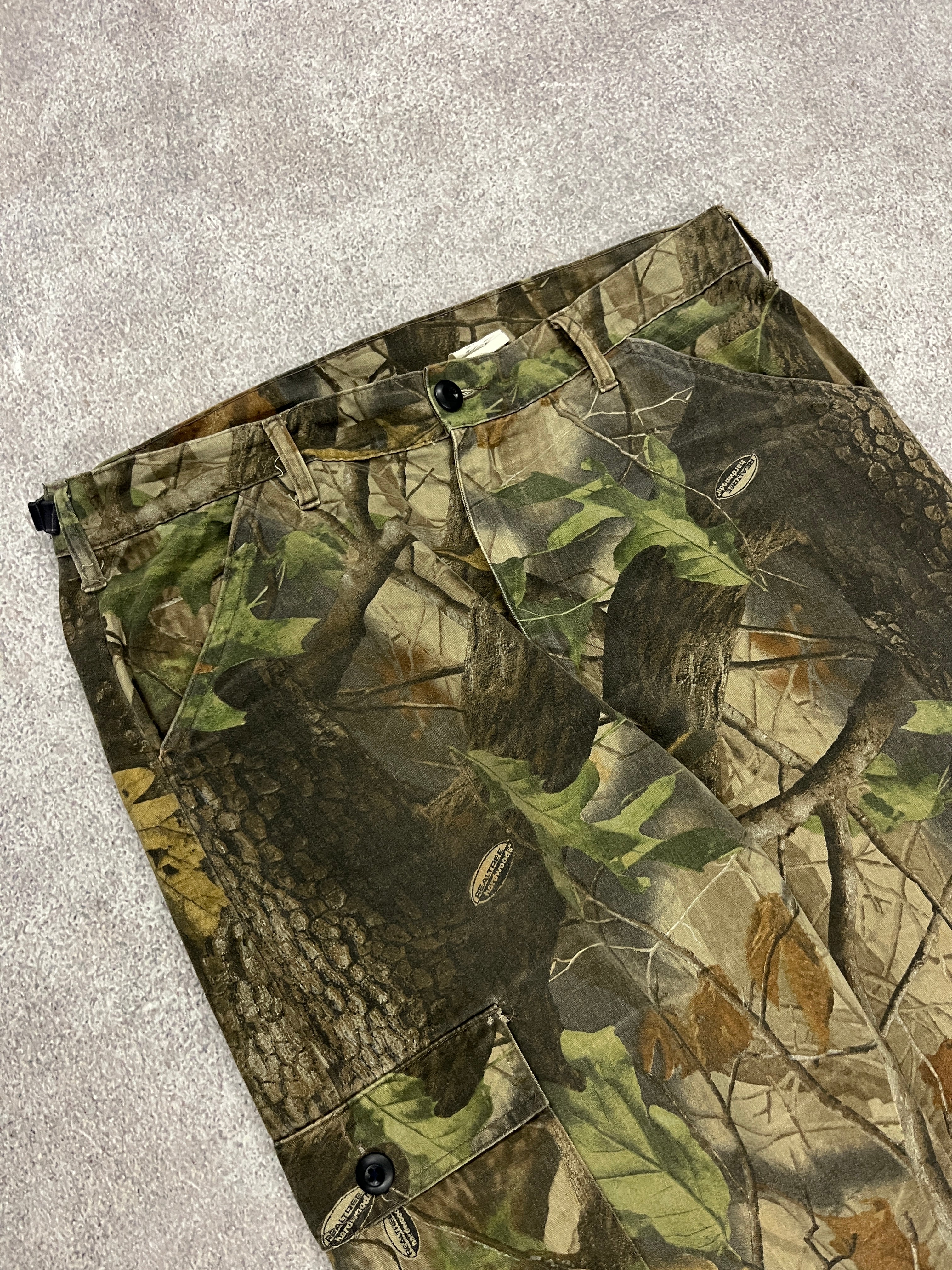 Vintage Forest Pants Camo  // W36 L32 - RHAGHOUSE VINTAGE