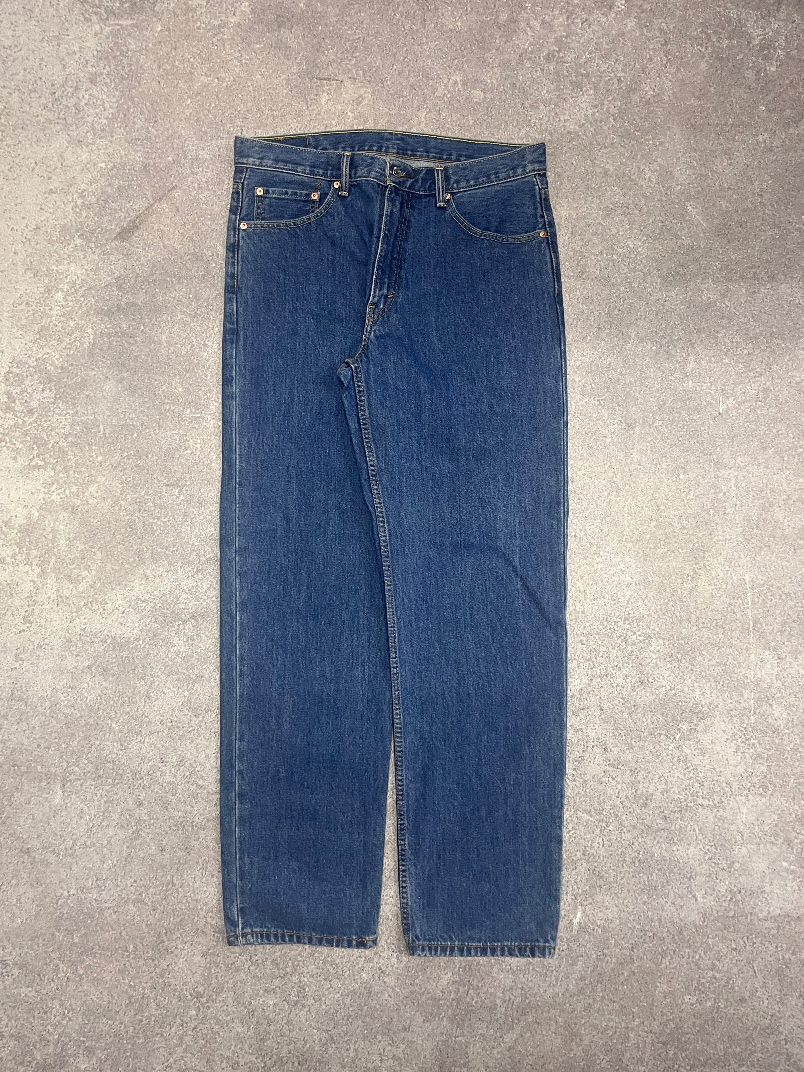 Vintage Levi 550 Denim Jeans Blue // W34 L32 - RHAGHOUSE VINTAGE