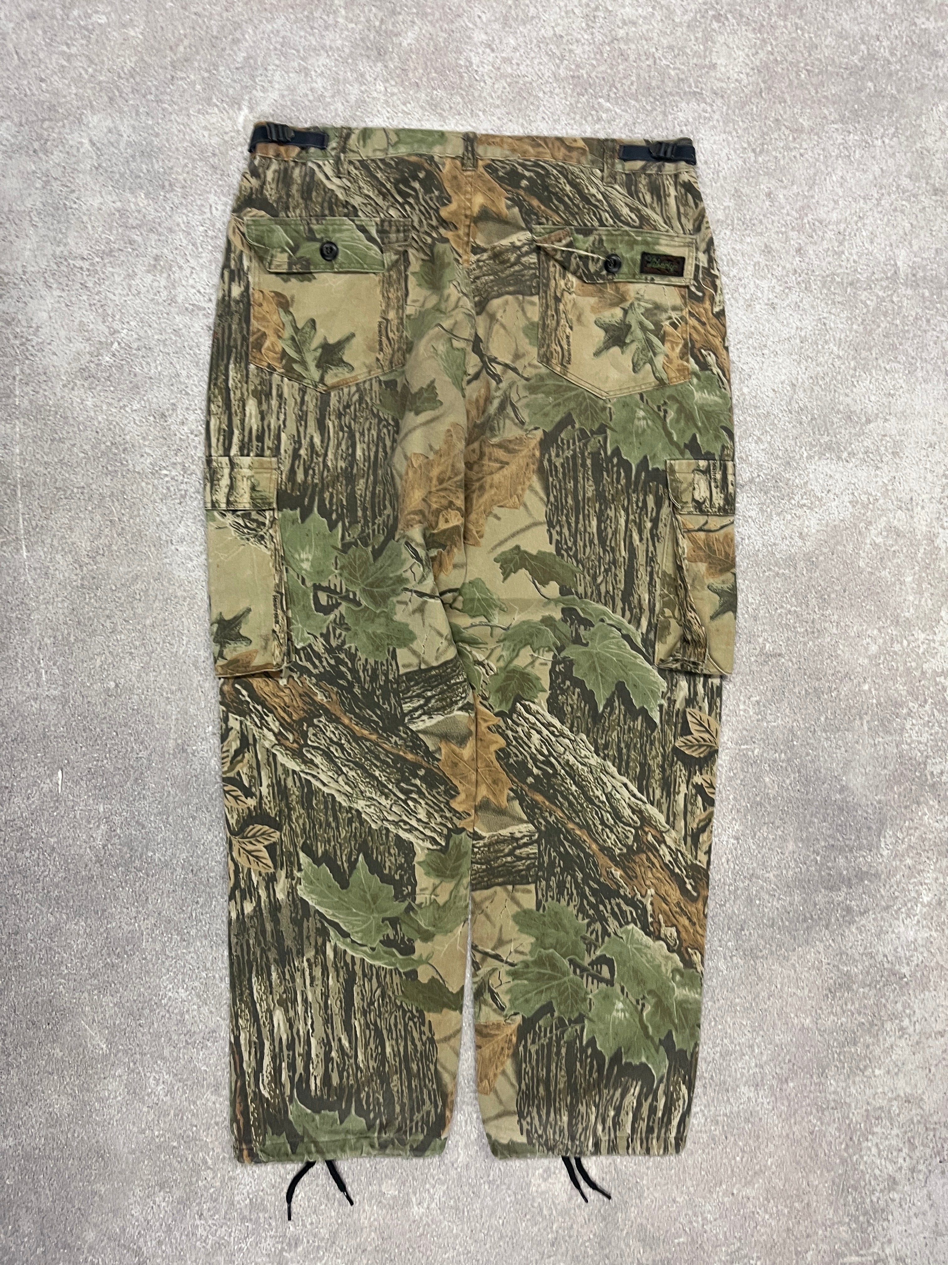 Vintage Forest Pants Camo  // W36 L29 - RHAGHOUSE VINTAGE