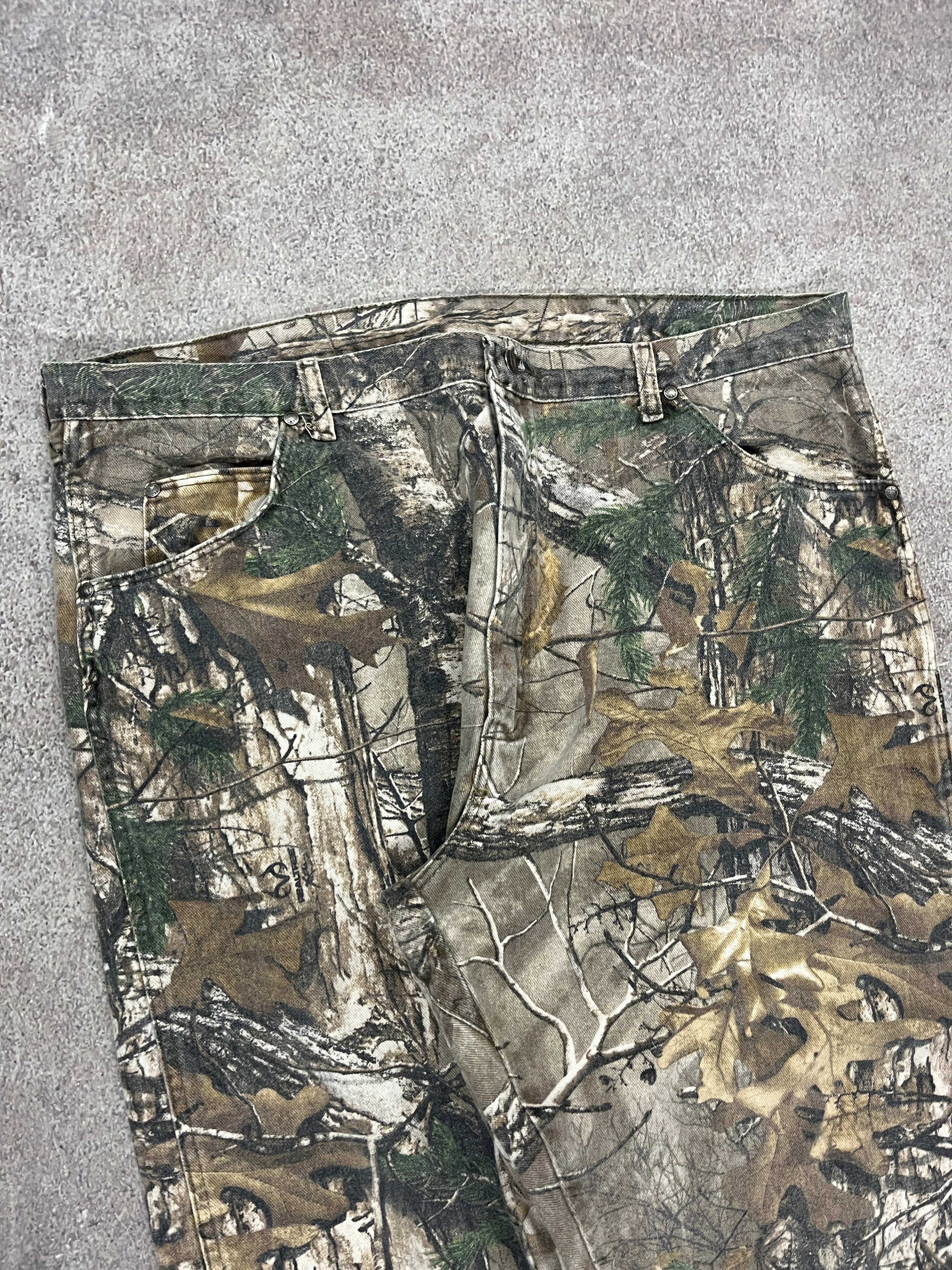 Vintage Forest Pants Camo  // W40 L30 - RHAGHOUSE VINTAGE