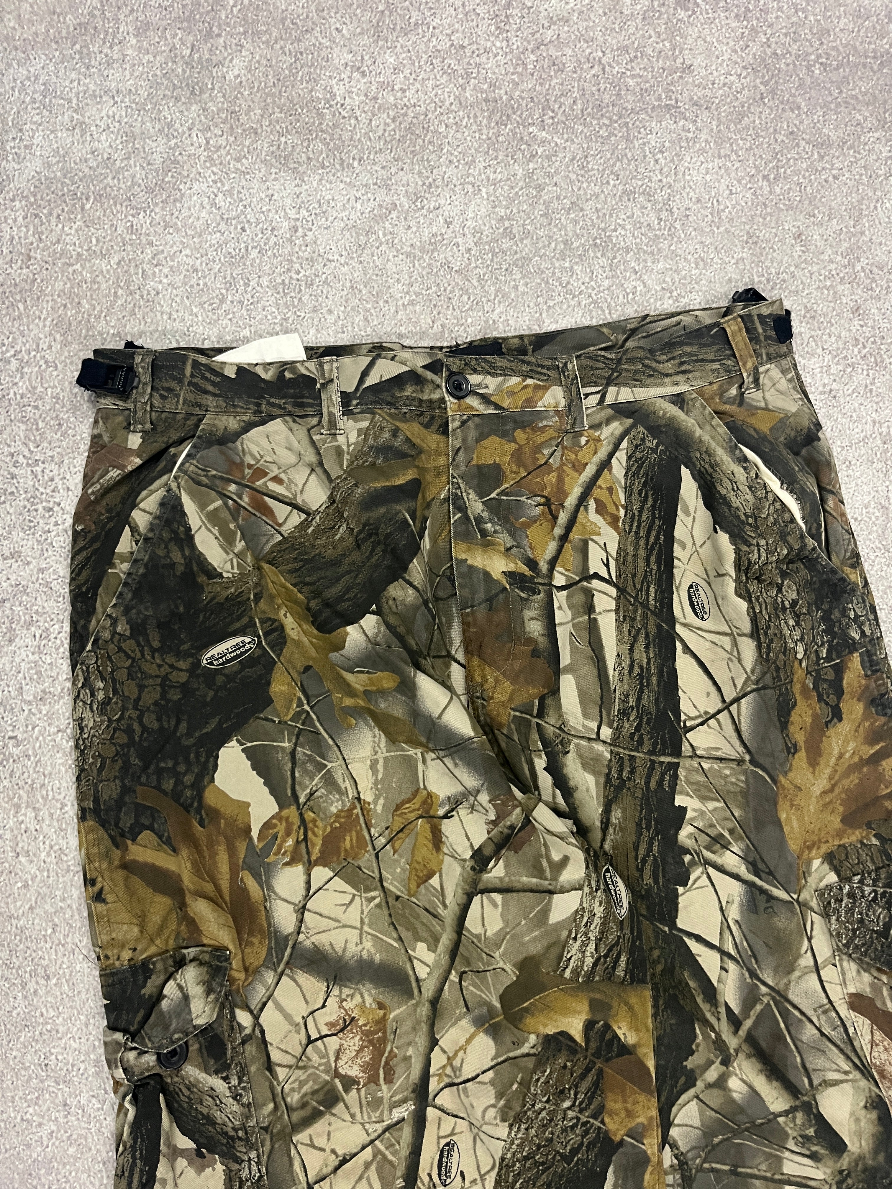 Vintage Forest Pants Camo  // W38 L30 - RHAGHOUSE VINTAGE