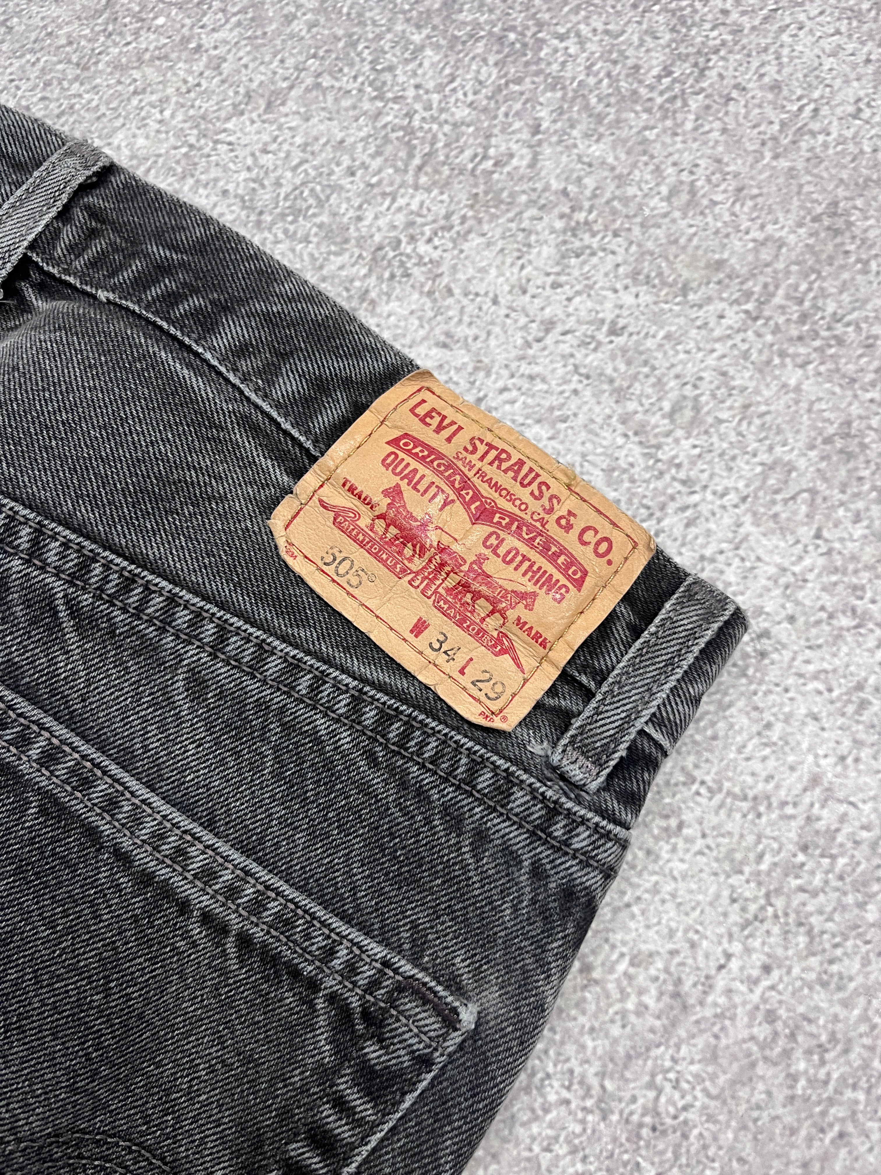 Vintage Levi 505 Denim Jeans // W34 L29 - RHAGHOUSE VINTAGE