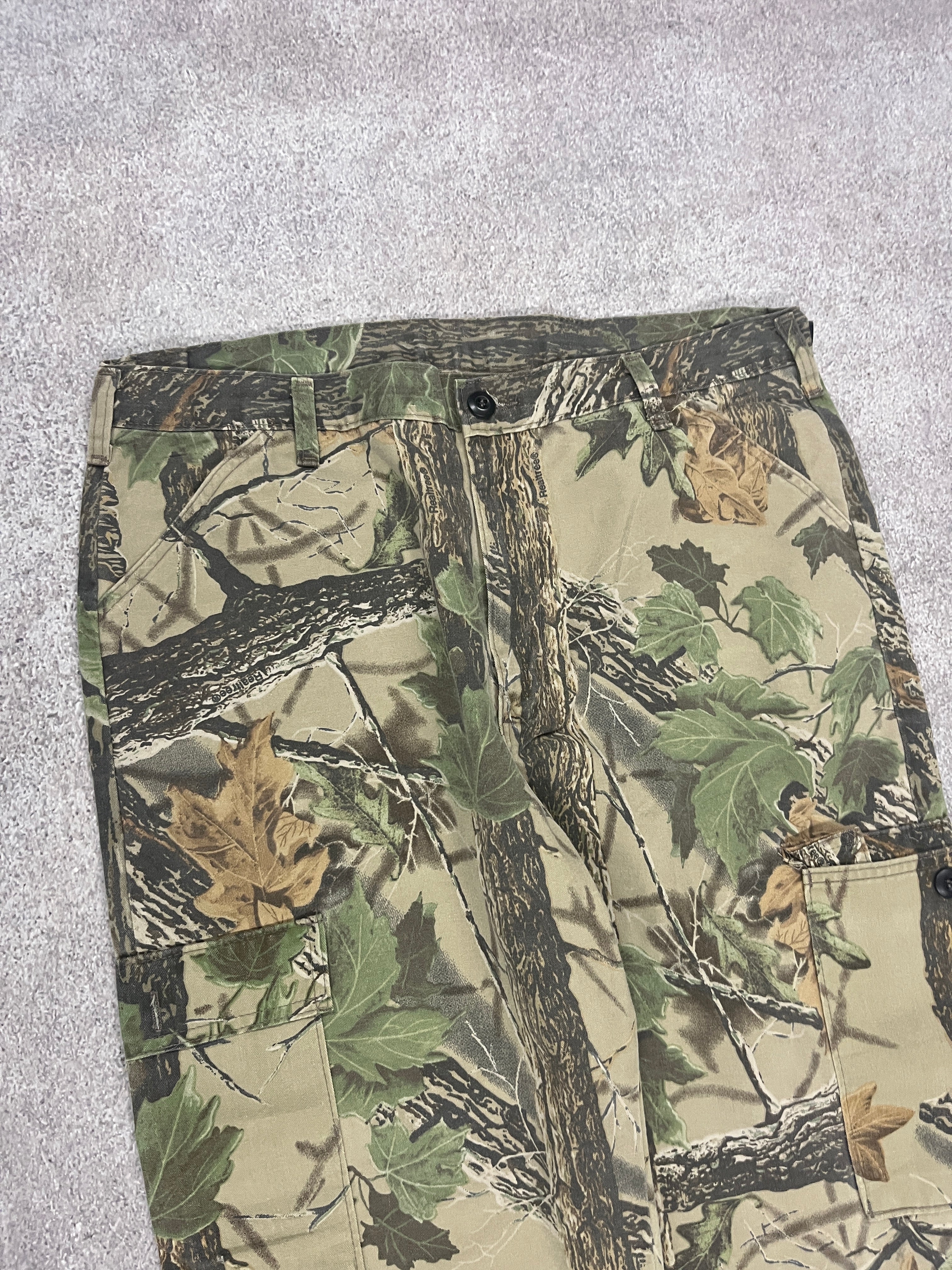 Vintage Forest Pants Camo  // W38 L31 - RHAGHOUSE VINTAGE