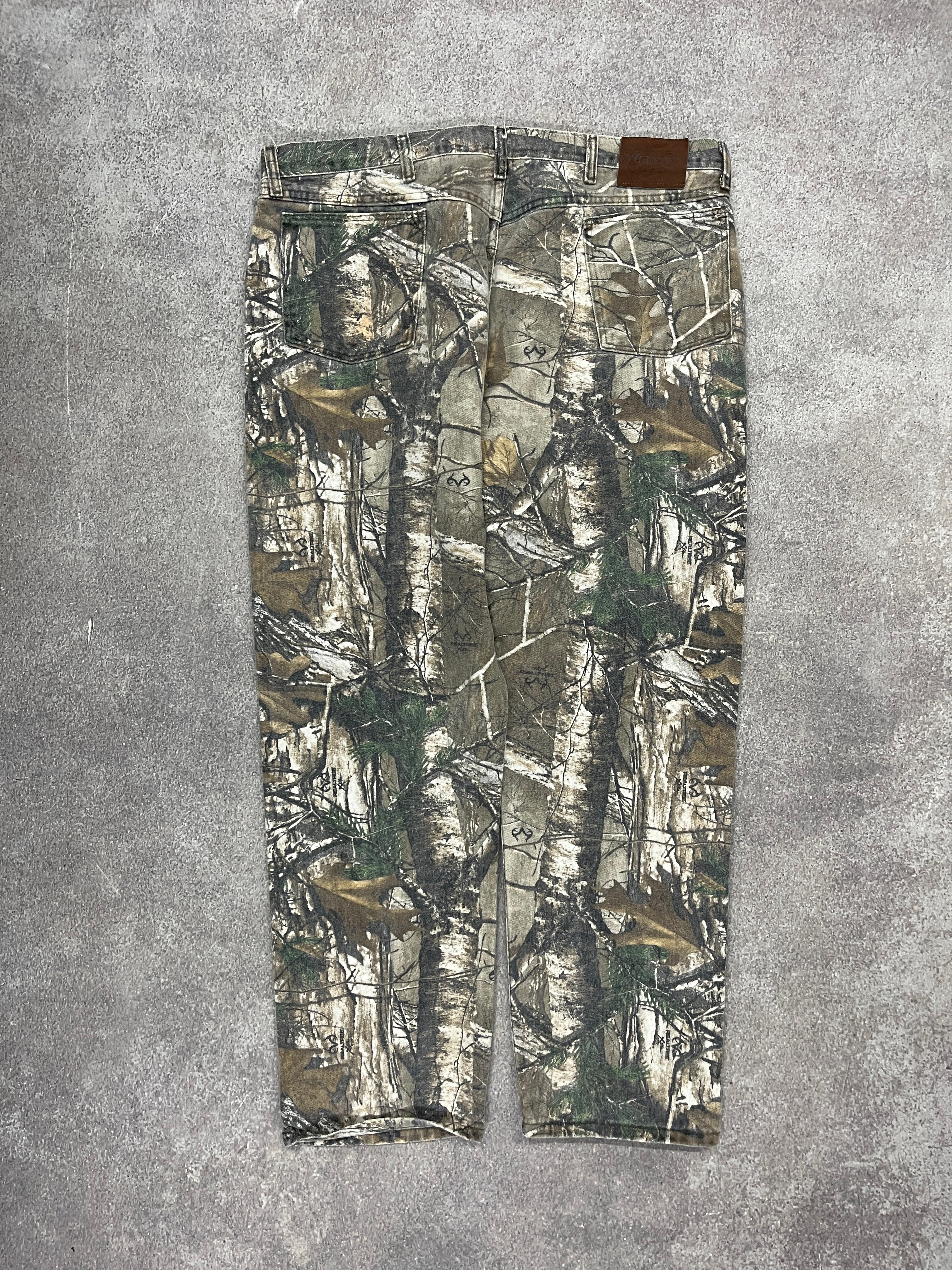 Vintage Forest Pants Camo  // W40 L30 - RHAGHOUSE VINTAGE