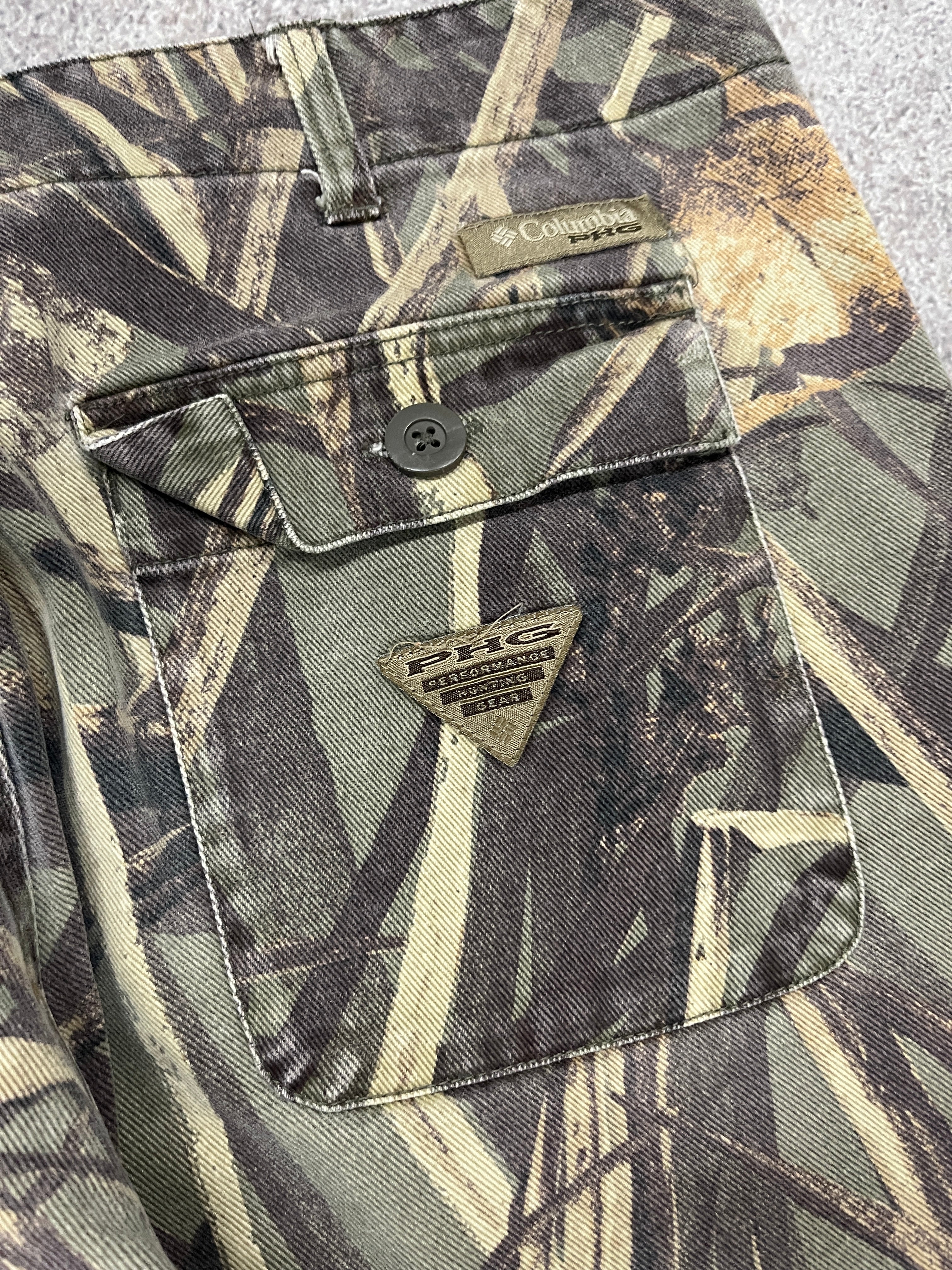 Vintage Forest Pants Camo  // W36 L30 - RHAGHOUSE VINTAGE