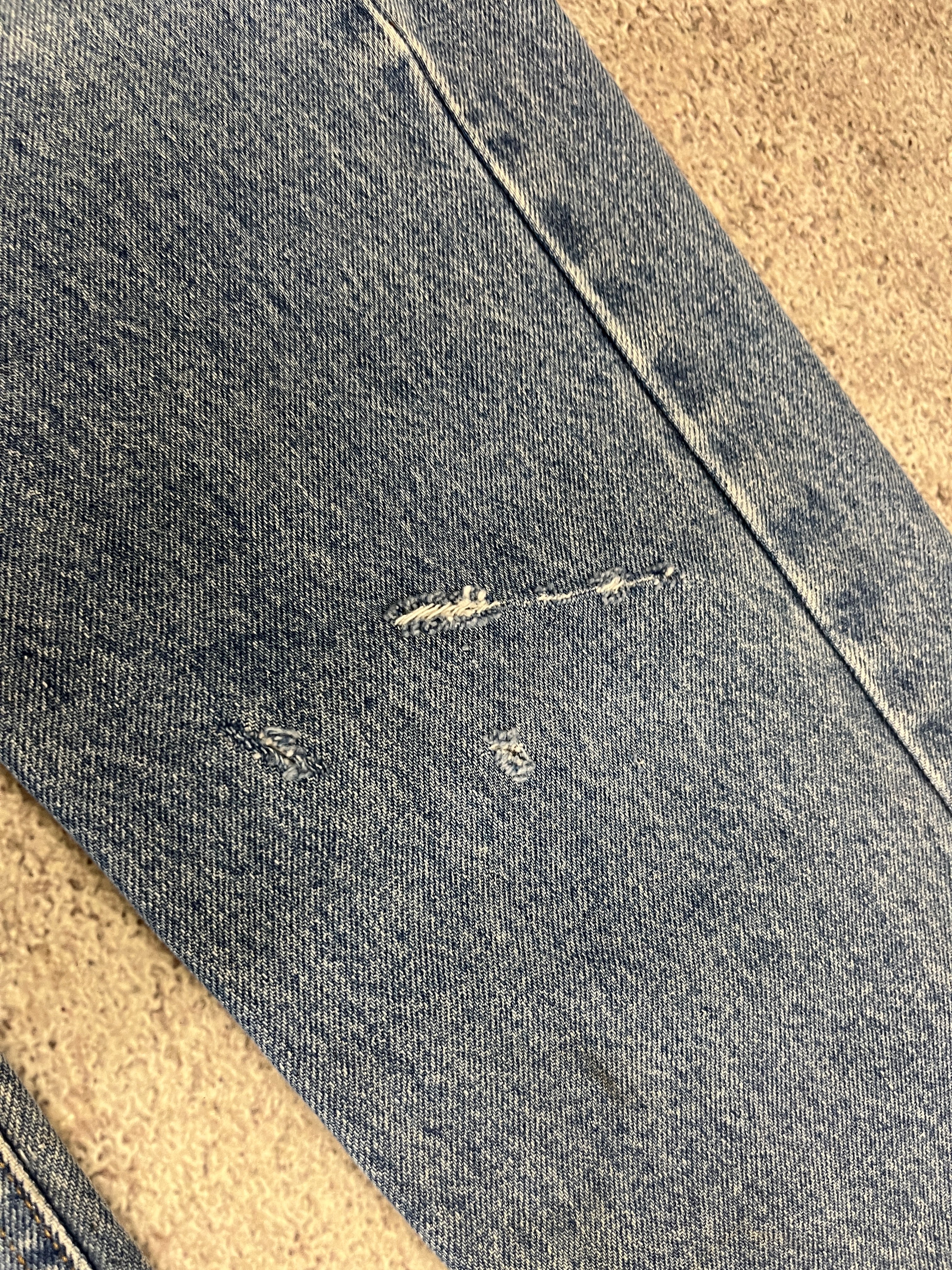 Vintage Carhartt Jeans Blue // W34 L32 - RHAGHOUSE VINTAGE