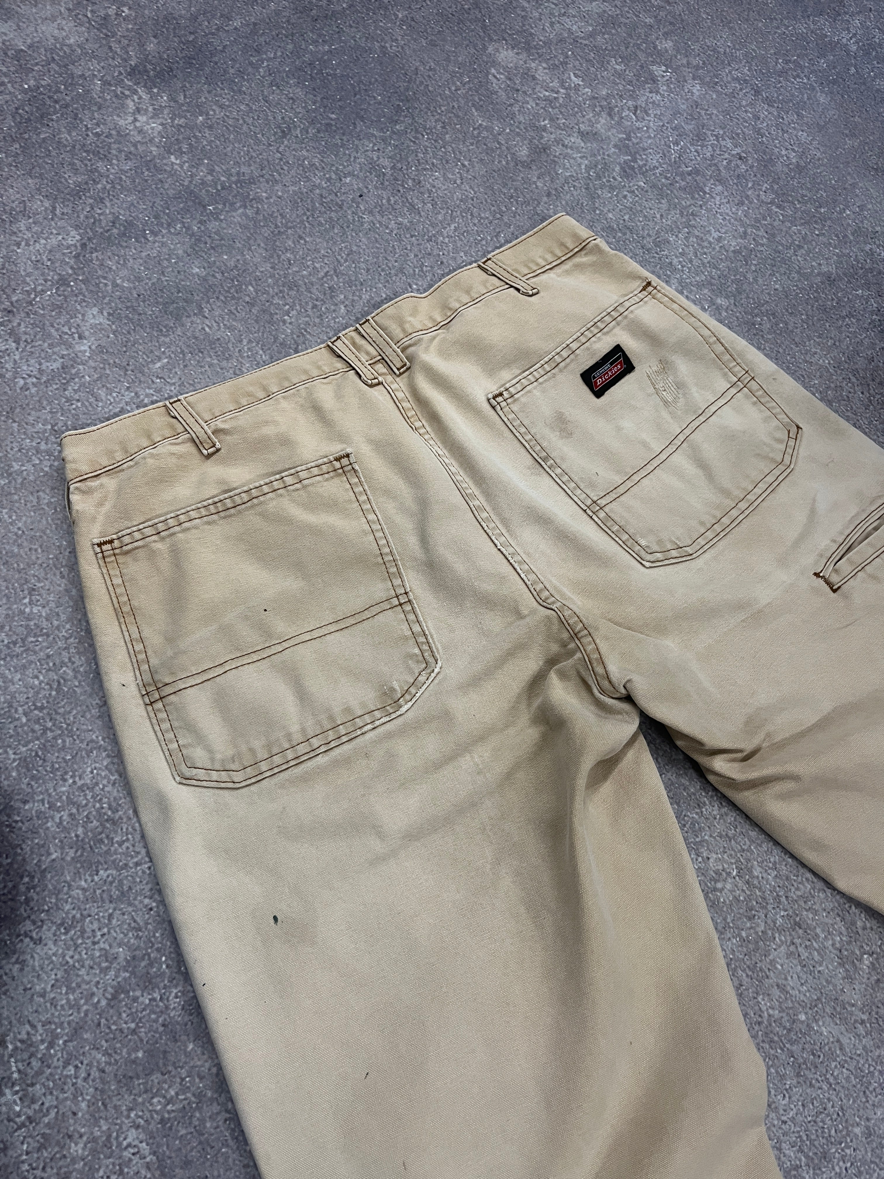 Vintage Dickies Pants Beige // W33 L29 - RHAGHOUSE VINTAGE