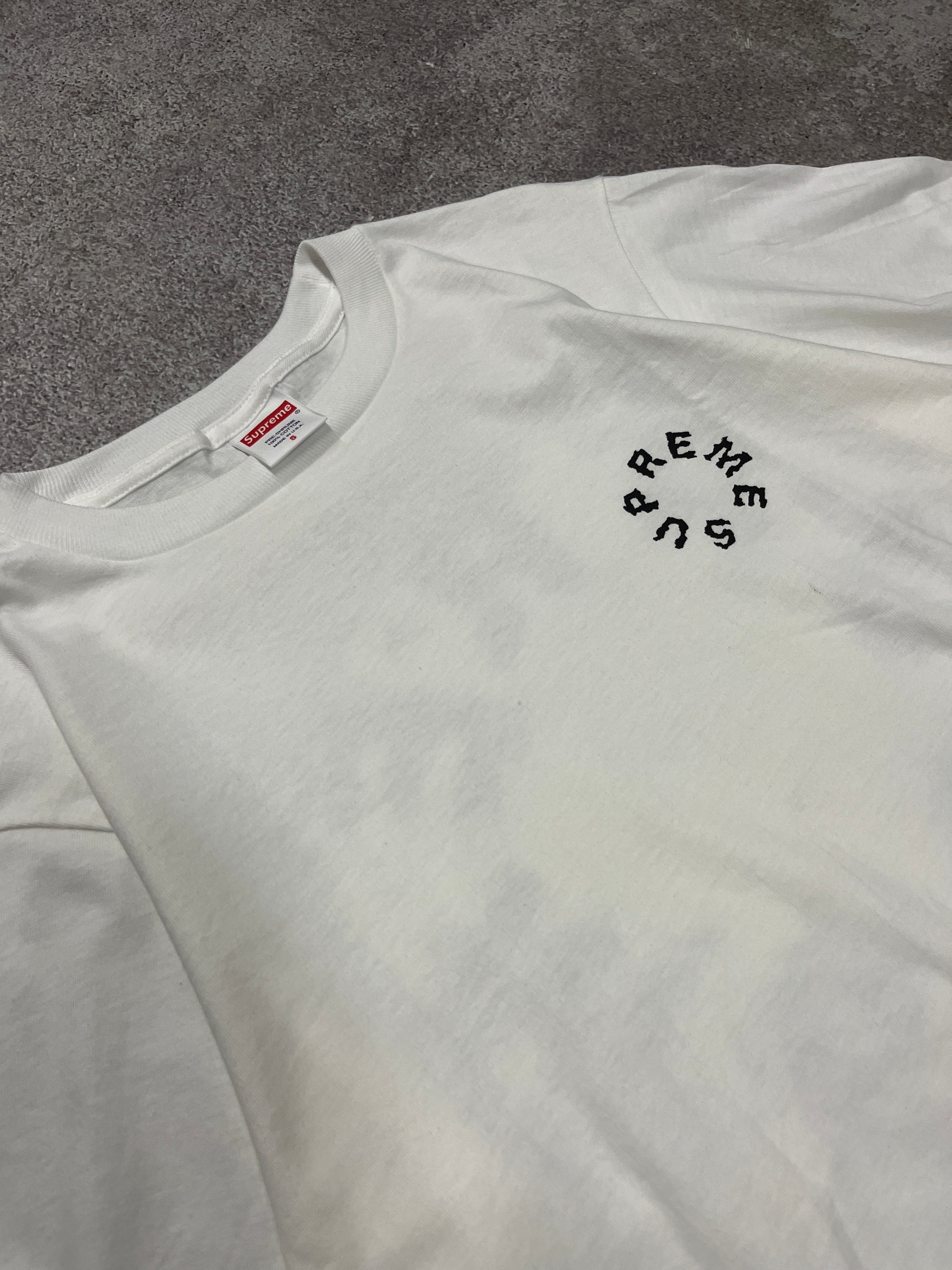 Supreme Circle TShirt White // Small - RHAGHOUSE VINTAGE