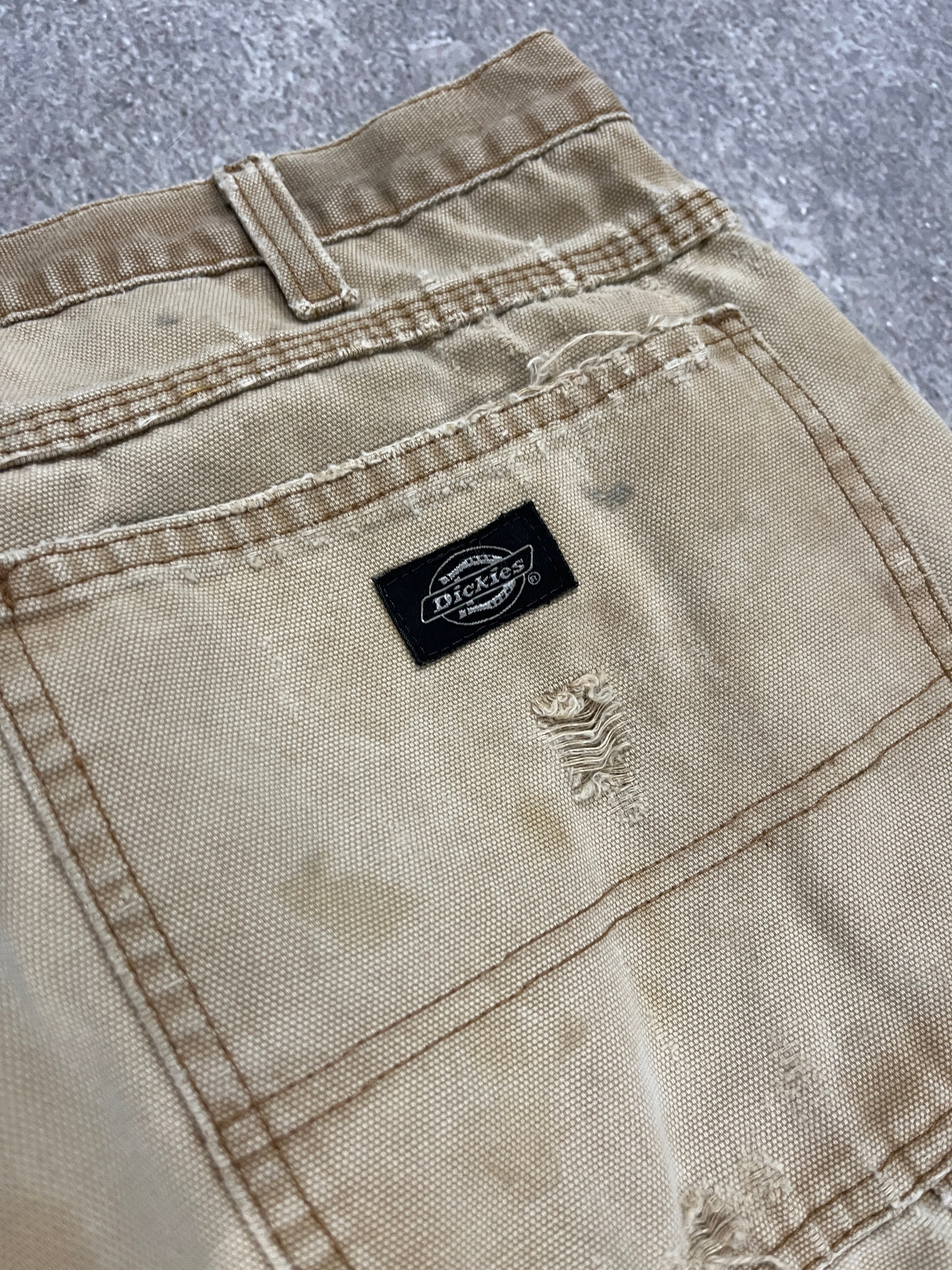 Vintage Dickies Carpenter Pants Beige // W36 L34 - RHAGHOUSE VINTAGE